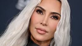 What Colour palette is Kim Kardashian?