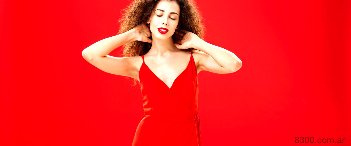 Descubre el secreto de Belinda: el vestido rojo que conquista todas las miradas